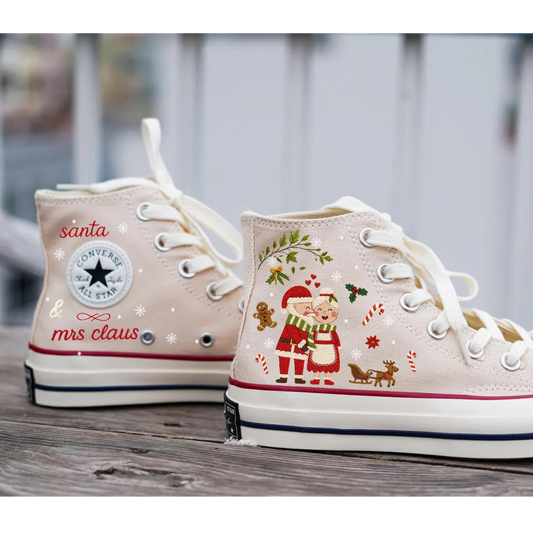 Santa & Mrs Claus